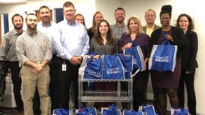 Comcast’s Black Employees Network Helps Local Families Celebrate Thanksgiving