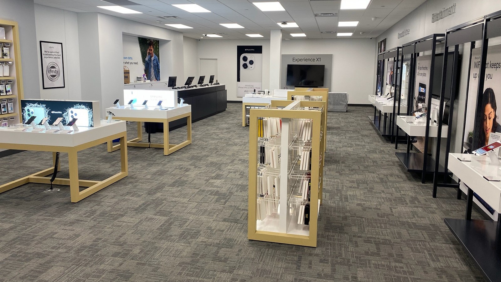 interior of Irwin Xfinity store